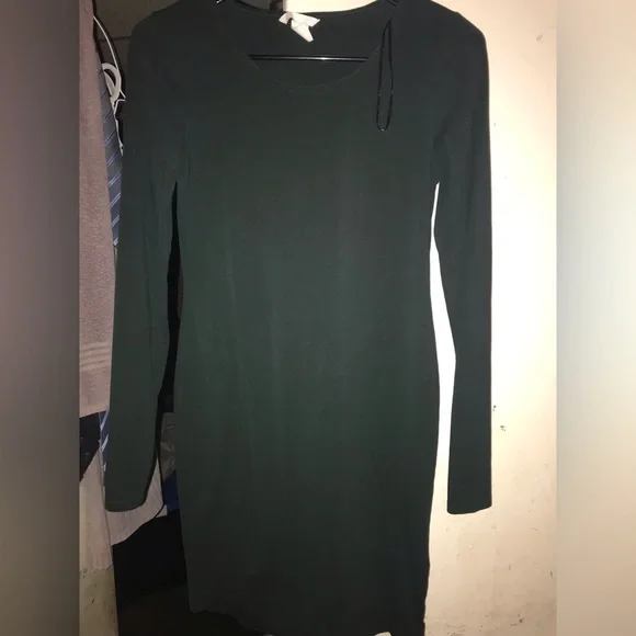 H&M | Dresses | Holiday Green Dress | Poshmark
